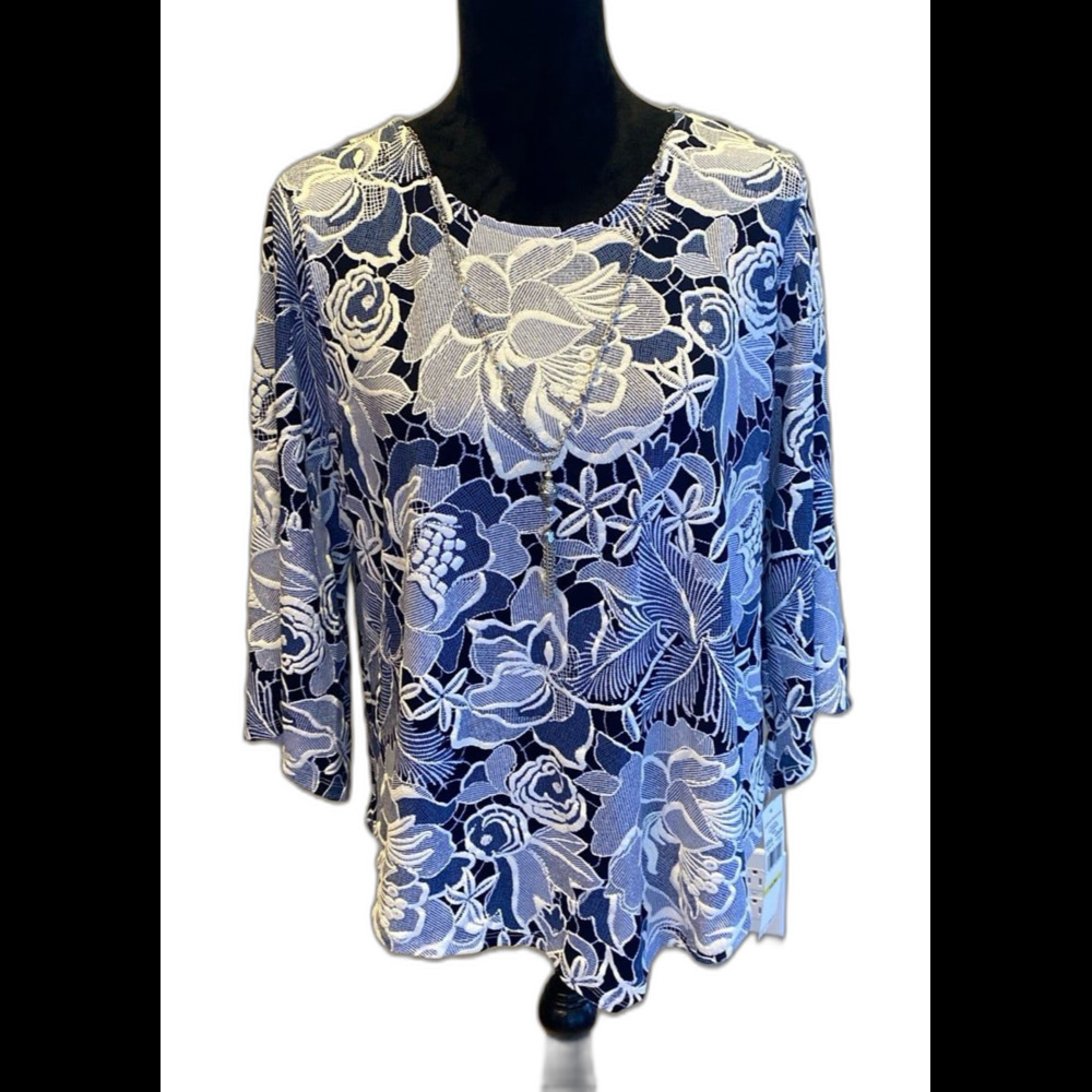 Alfred Dunner Blouse NEW‎ Top Blue & White Pattern size Medium 3/4 Sleeve Dressy